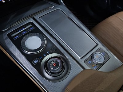 2022 Genesis GV80 thumbnail 12