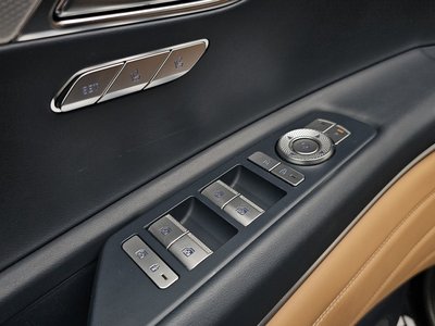 2022 Genesis GV80 thumbnail 33