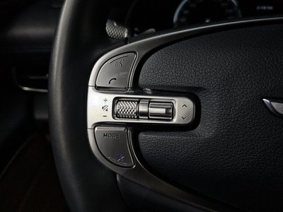 2022 Genesis GV80 thumbnail 31