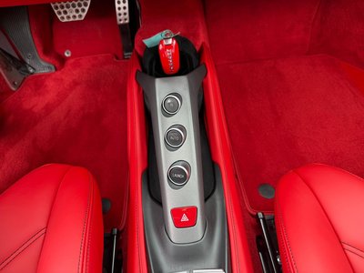 2017 Ferrari 488 GTB 缩略图 30