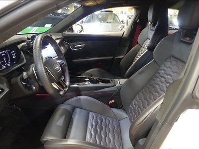 صورة 10 لـ 2022 AUDI RS E-TRON GT