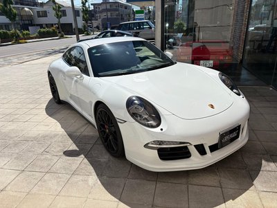 PORSCHE 911 - 4