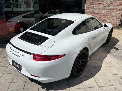 PORSCHE 911 - 7