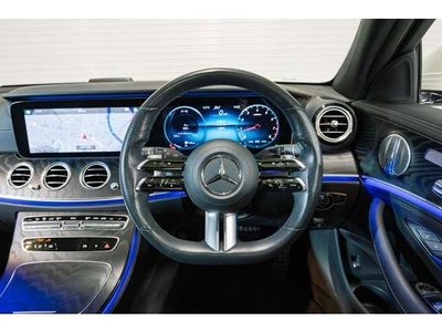 MERCEDES-BENZ E-CLASS - 9
