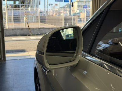 صورة مصغرة 25 لـ 2023 Bentley BENTAYGA