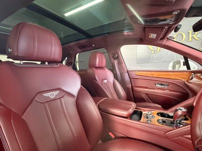 صورة مصغرة 45 لـ 2023 Bentley BENTAYGA