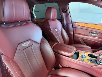 صورة مصغرة 38 لـ 2023 Bentley BENTAYGA