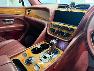 صورة مصغرة 39 لـ 2023 Bentley BENTAYGA