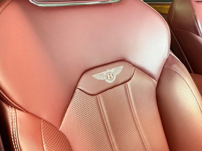 صورة مصغرة 43 لـ 2023 Bentley BENTAYGA