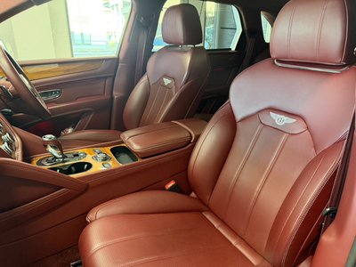 صورة مصغرة 61 لـ 2023 Bentley BENTAYGA