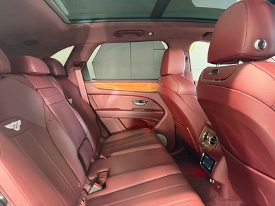 صورة مصغرة 54 لـ 2023 Bentley BENTAYGA