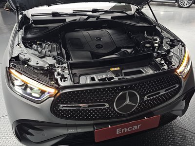 MERCEDES-BENZ GLC - 7