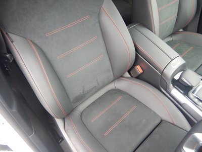 صورة مصغرة 39 لـ 2023 Mercedes-BENZ GLB