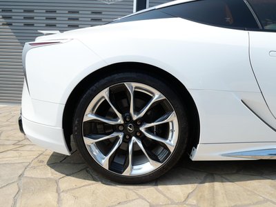2023 Lexus LC — миниатюра 33