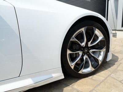 2023 Lexus LC — миниатюра 32