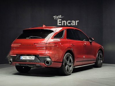 صورة 3 لـ 2021 Genesis GV70