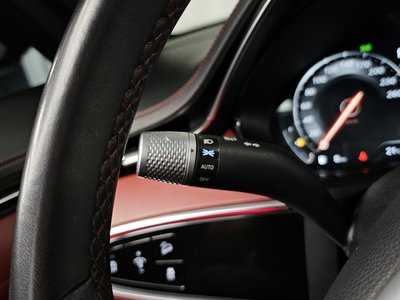 2021 Genesis GV70 — миниатюра 37