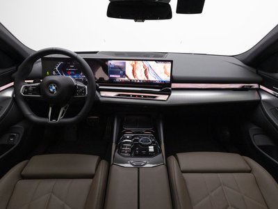 BMW 5 SERIES - 4