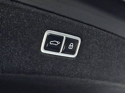 2022 Genesis G90 (RS4) — миниатюра 16