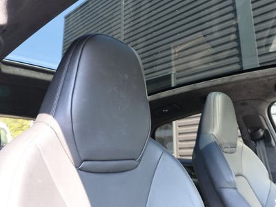 2020 Porsche CAYENNE thumbnail 31