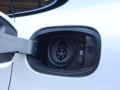 2020 Porsche CAYENNE thumbnail 45