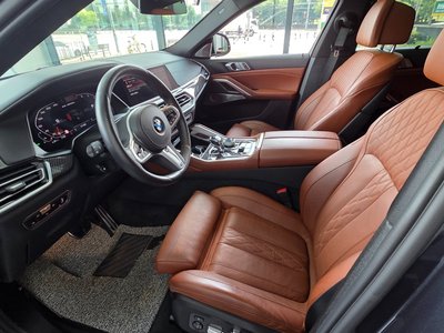 2022 BMW X6 — миниатюра 11