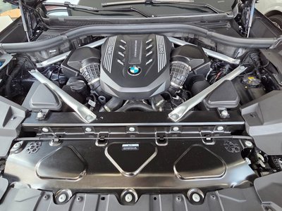 2022 BMW X6 photo 7