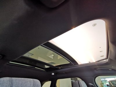 LAND ROVER RANGE ROVER VELAR - 3