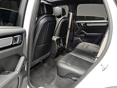 PORSCHE CAYENNE - 10