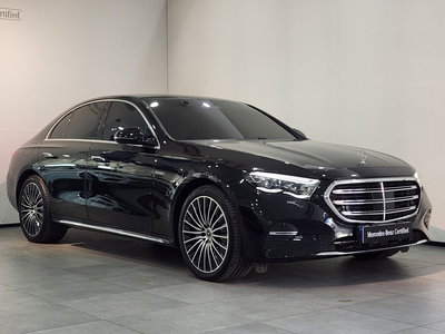 MERCEDES-BENZ E-CLASS