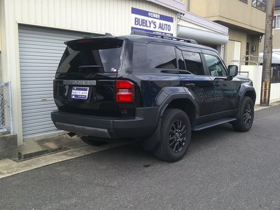 TOYOTA LAND CRUISER 250 - 7