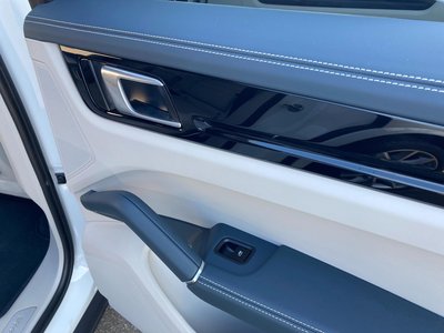 2021 Porsche CAYENNE — миниатюра 52