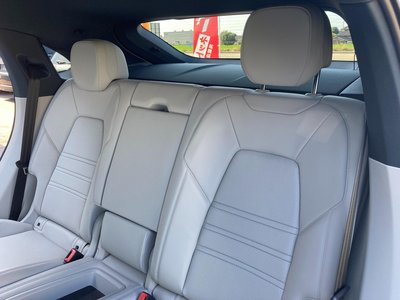 2021 Porsche CAYENNE — миниатюра 43