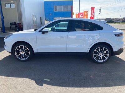 2021 Porsche CAYENNE — миниатюра 11