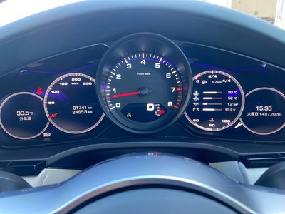 2021 Porsche CAYENNE — миниатюра 23
