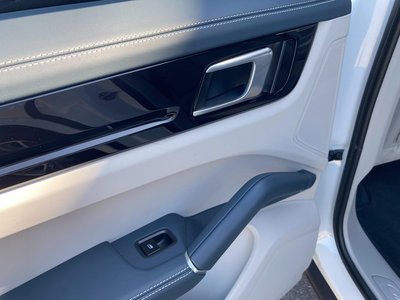 2021 Porsche CAYENNE — миниатюра 56