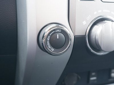 2018 Toyota TUNDRA 缩略图 34