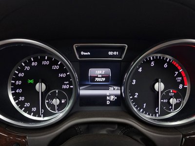 MERCEDES-BENZ GL - 8