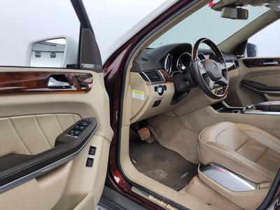 MERCEDES-BENZ GL - 10