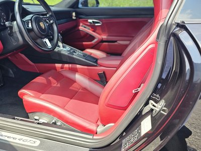 PORSCHE 911 - 9