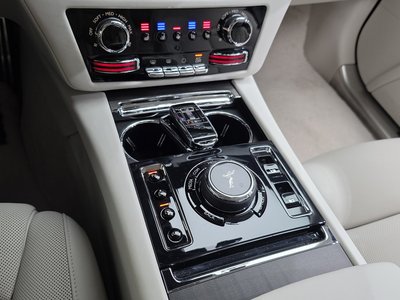 ROLLS-ROYCE GHOST - 9