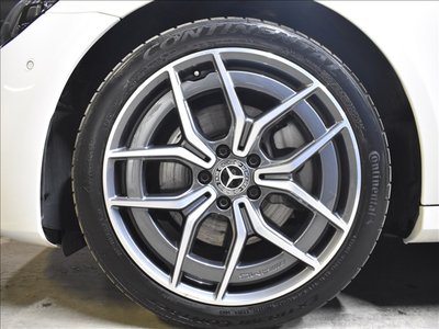 MERCEDES-BENZ E-CLASS - 10