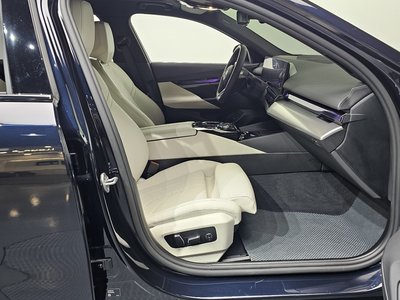 صورة مصغرة 16 لـ 2025 BMW I5