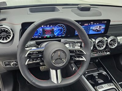 MERCEDES-BENZ EQB - 3