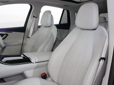 2024 Mercedes-BENZ EQE — миниатюра 40