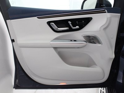 2024 Mercedes-BENZ EQE — миниатюра 59