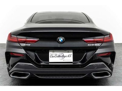 BMW 8 SERIES - 3
