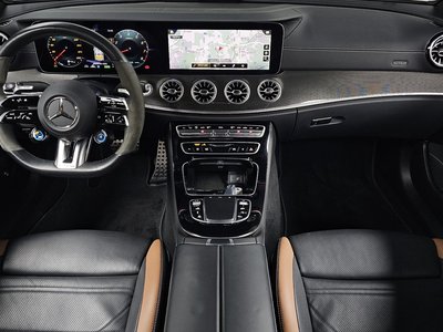 MERCEDES-BENZ E-CLASS - 5
