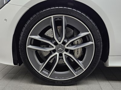 MERCEDES-BENZ E-CLASS - 6