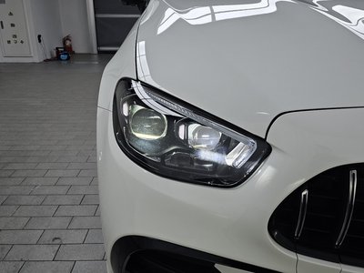 MERCEDES-BENZ E-CLASS - 9